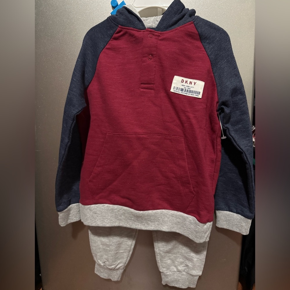 Boys DKNY sweatpants set